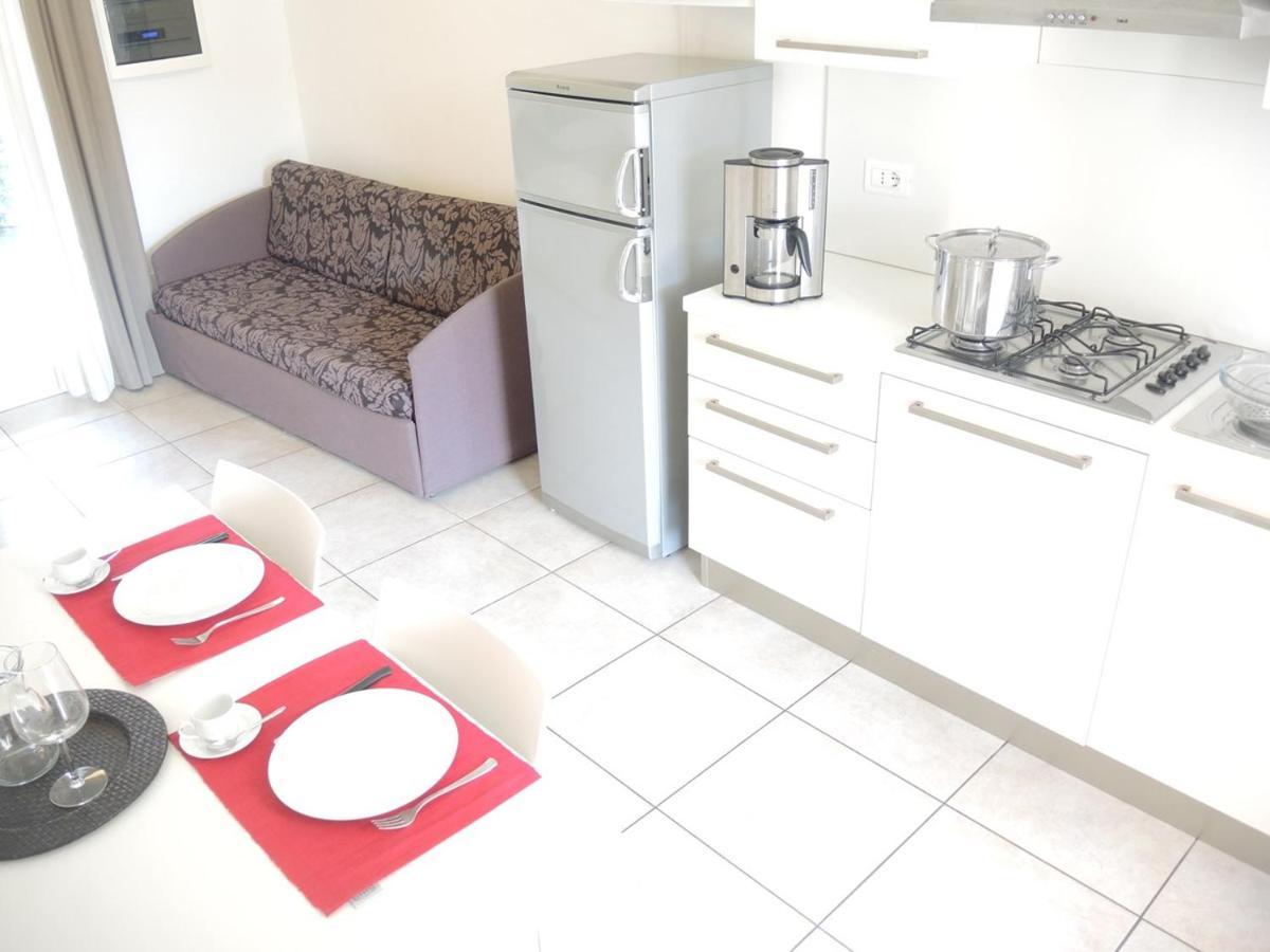 Comfortable Flat In A With Swimming Pool Apartment *